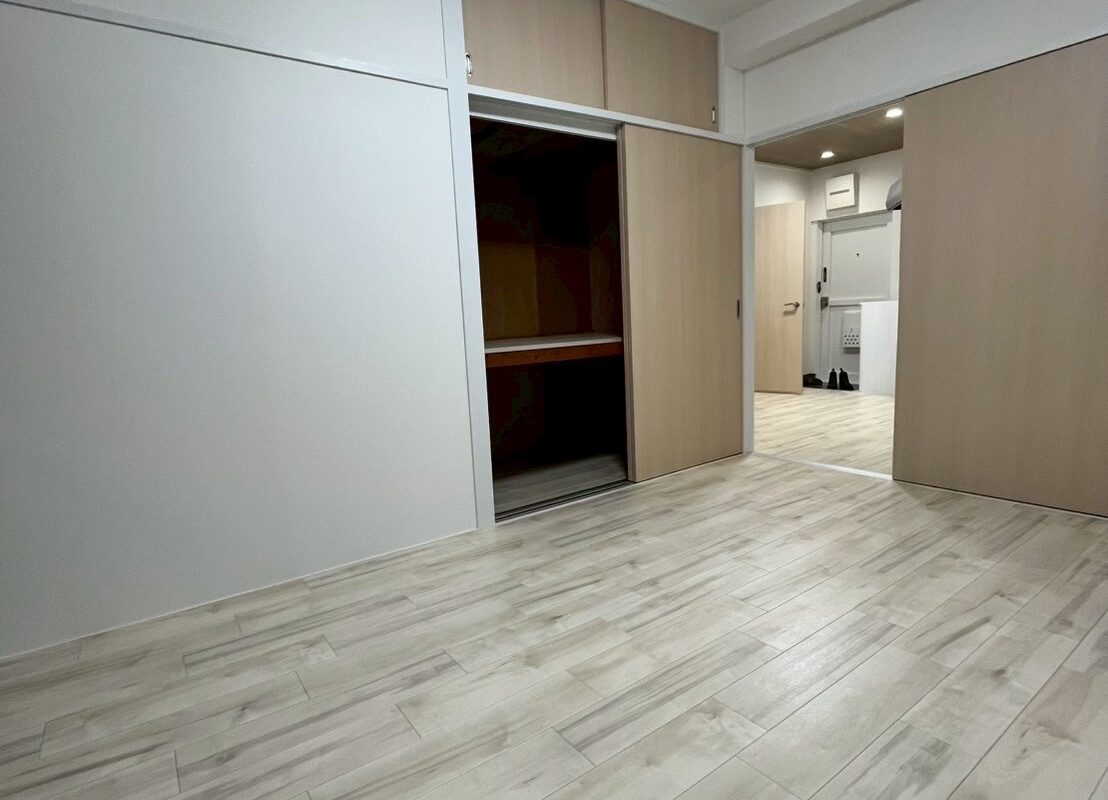 芝山スカイラークハイツ　3階