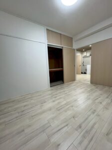 芝山スカイラークハイツ　3階