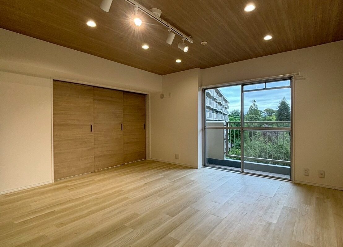 西原グリーンハイツ4号棟　5階